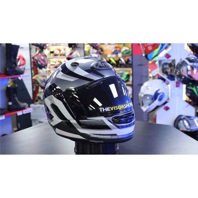 Arai Quantic Snake Motorcycle Helmet (Grey/White) 5 Arai Quantic Snake Motorcycle Helmet (Grey/White) - Image 3